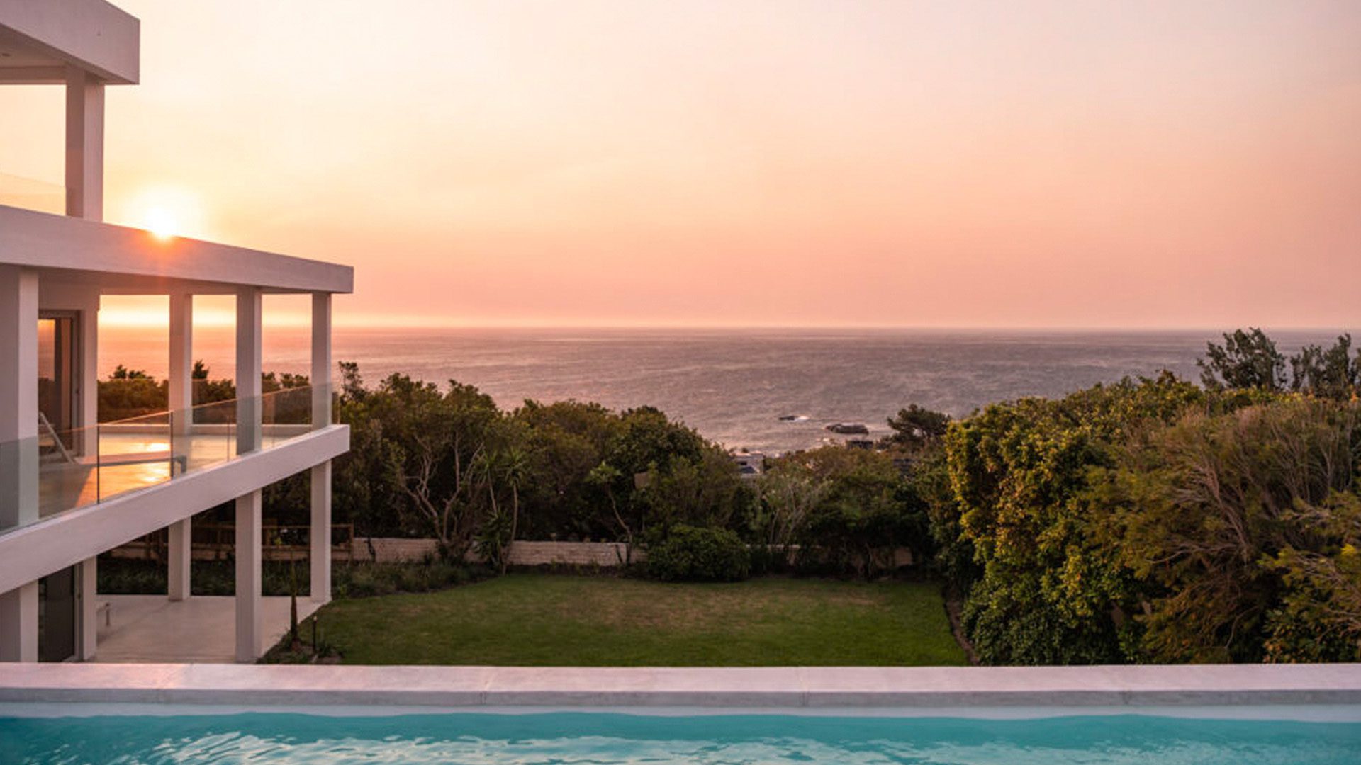 The Aven in Camps Bay
